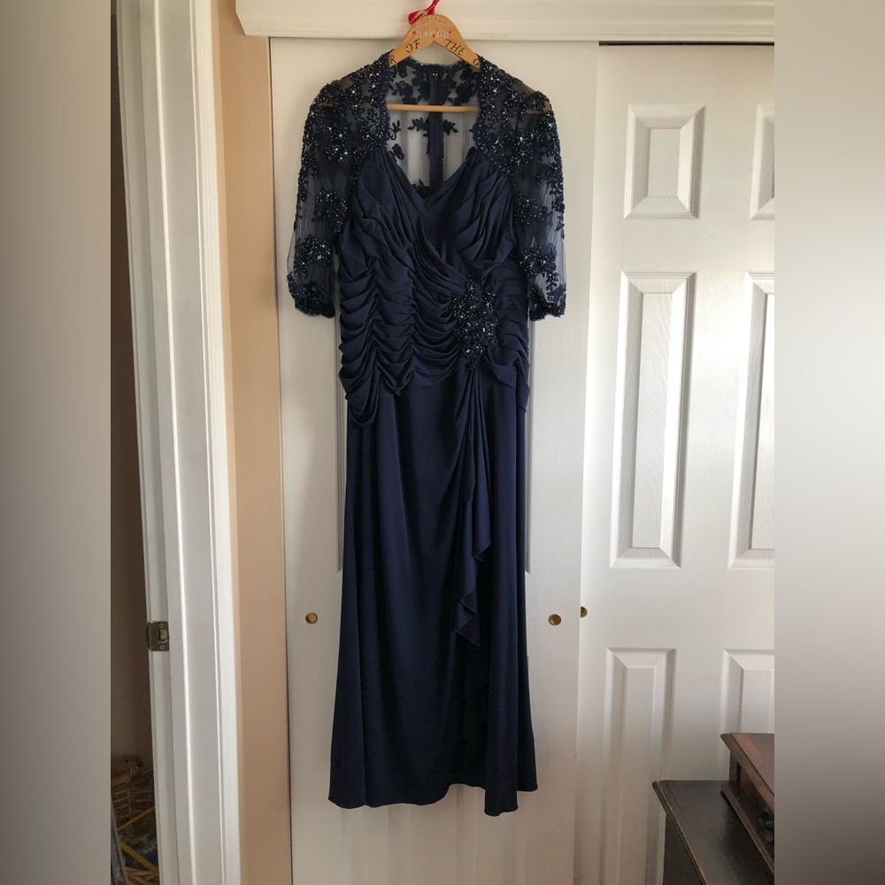 Mother of the Bride/Groom Dress